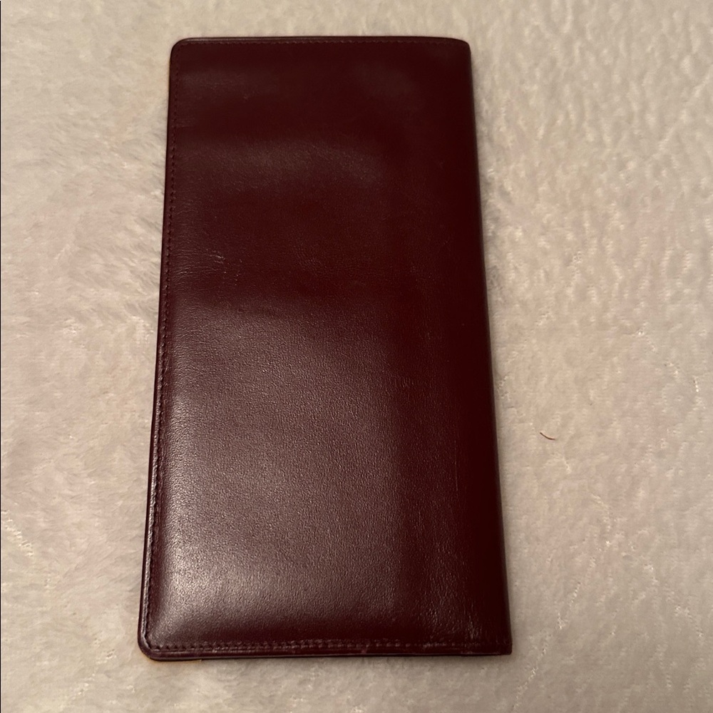Cartier Leather Wallet with Gold Accents - Picture 5 of 5